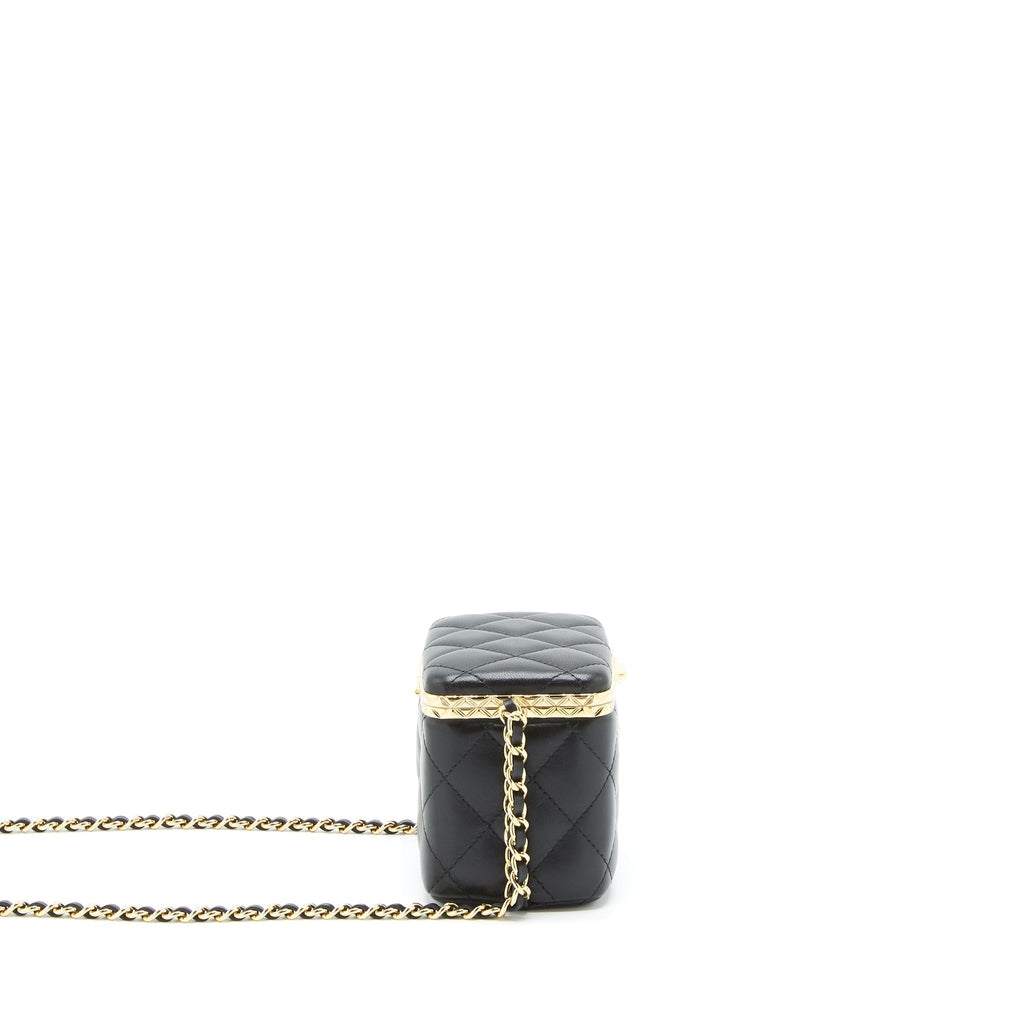 CHANEL SMALL CLIP FLAP VANITY WITH CHAIN LAMBSKIN BLACK GHW