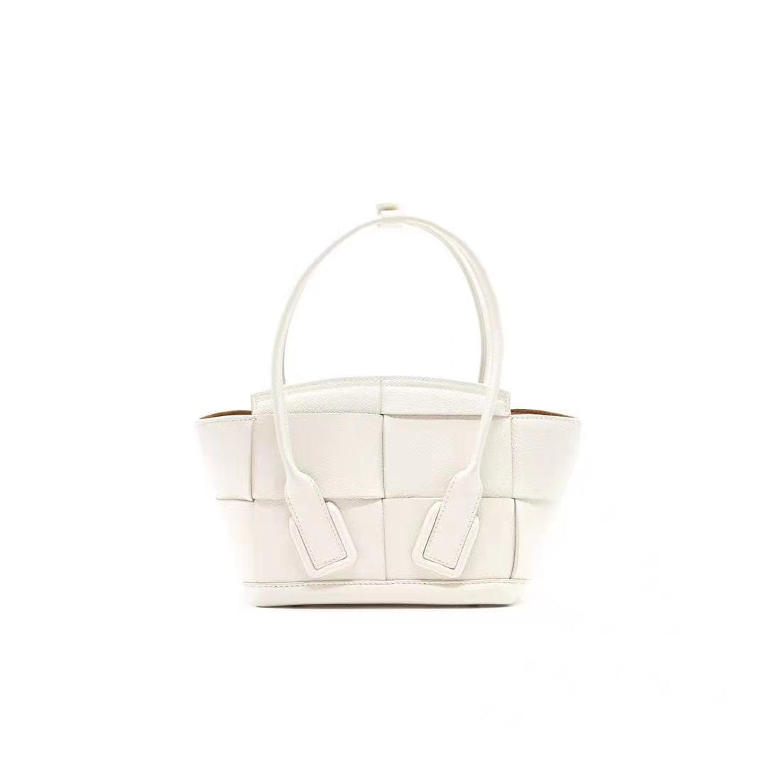 BOTTEGA VENETA MINI ARCO BAG WHITE
