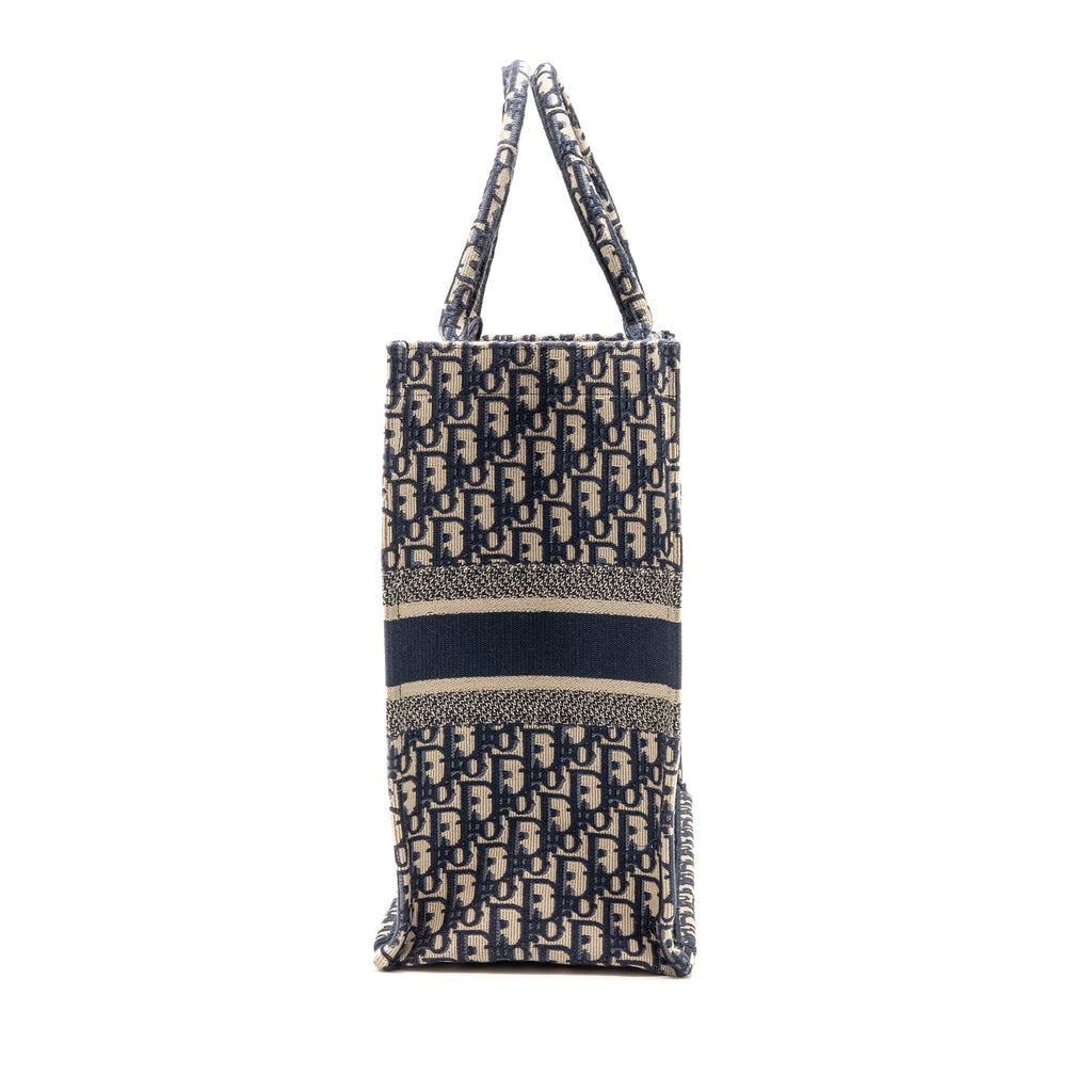 DIOR LARGE BOOK TOTE BLUE DIOR OBLIQUE EMBROIDERY