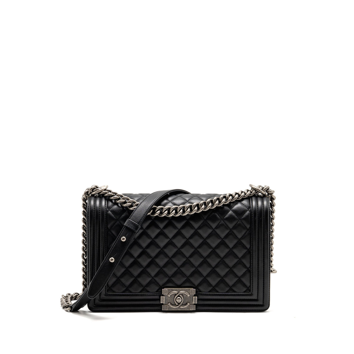 CHANEL NEW MEDIUM BOY BAG CALFSKIN BLACK RUTHENIUM HARDWARE