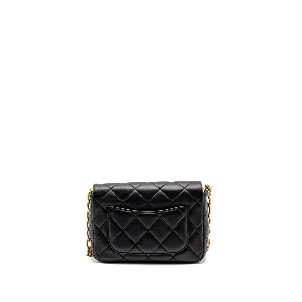 Chanel 23A Detailed Chain CC Flap Bag Lambskin Black GHW (Microchip)