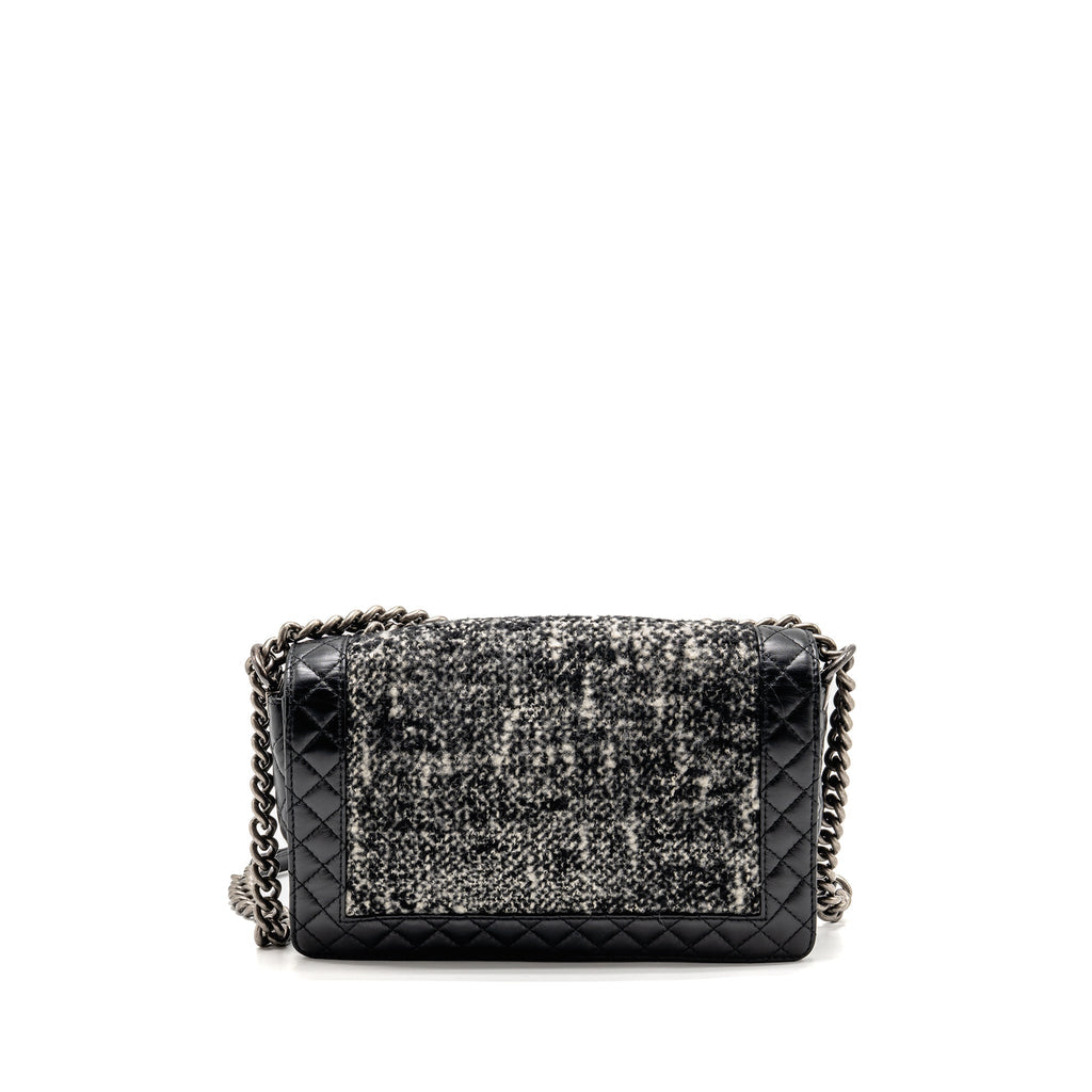 CHANEL MULTI CHAIN BOY BAG CALFSKIN/TWEED BLACK SHW