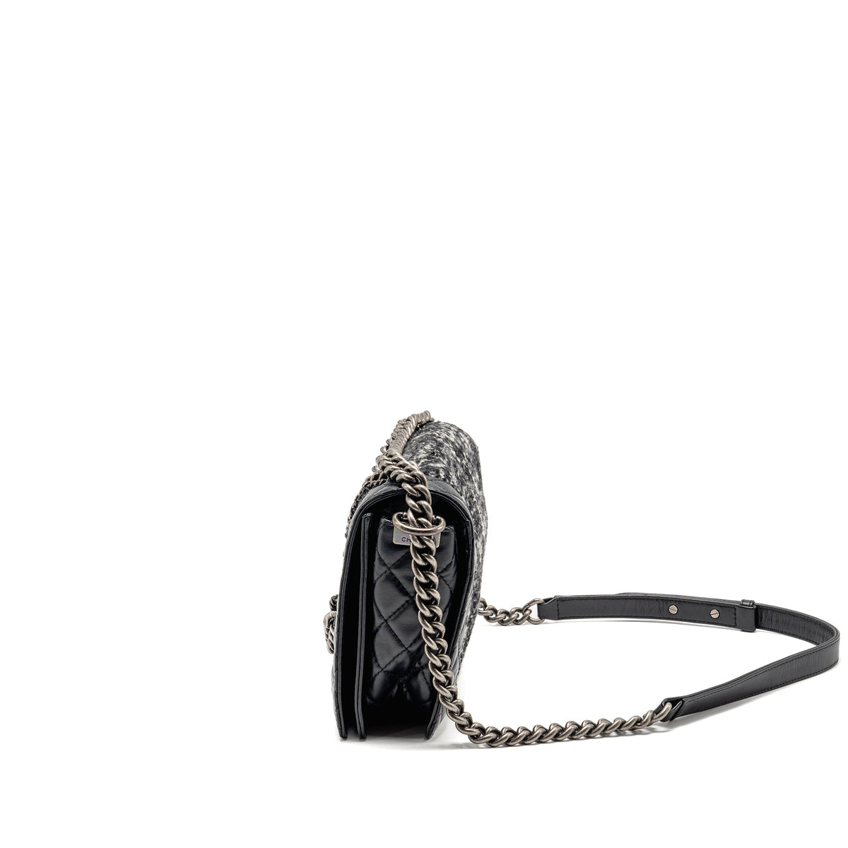 CHANEL MULTI CHAIN BOY BAG CALFSKIN/TWEED BLACK SHW