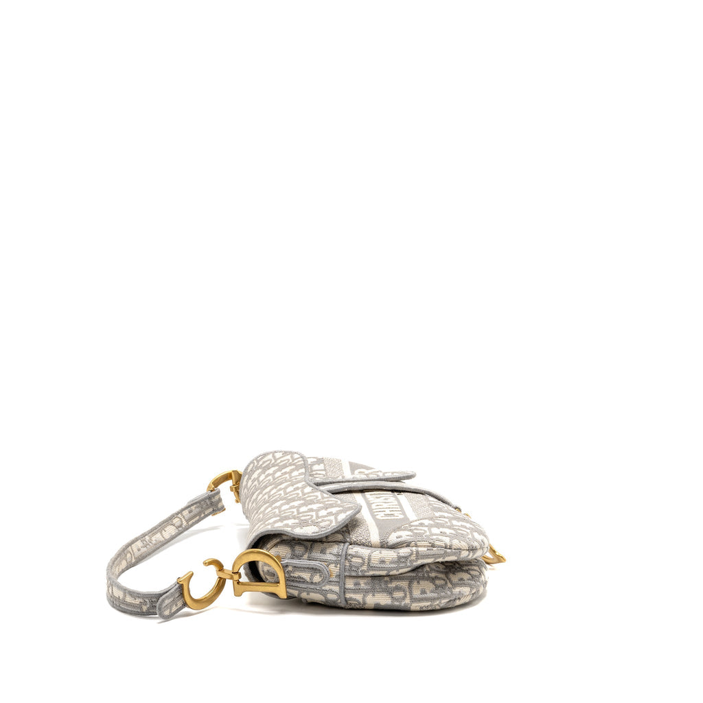 DIOR MEDIUM SADDLE BAG DIOR OBLIQUE EMBROIDERY LIGHT GREY GHW