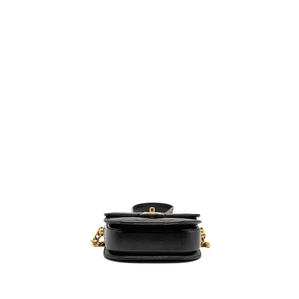 Chanel 22B Round Messenger Bag Grained Calfskin Black GHW (Microchip)