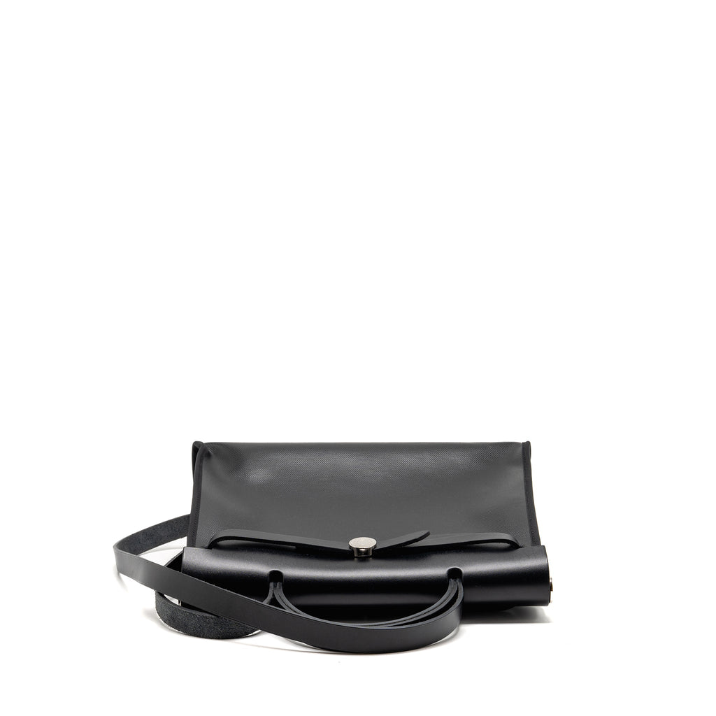 Hermes Herbag 31 Zip Bag Berline Canvas/Hunter Leather Black/Ecru-Black SHW