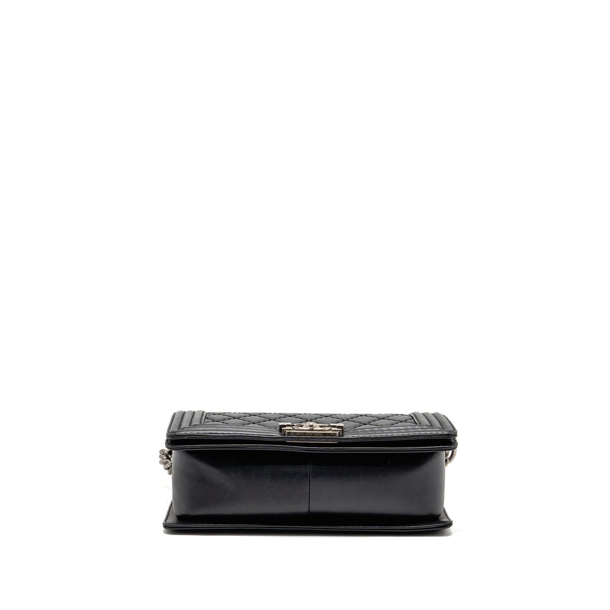 CHANEL MEDIUM BOY BAG CALFSKIN BLACK RUTHENIUM SHW