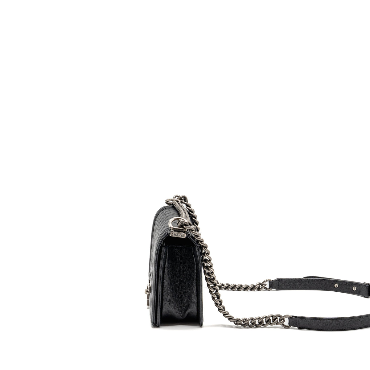CHANEL MEDIUM BOY BAG CAVIAR BLACK SHW