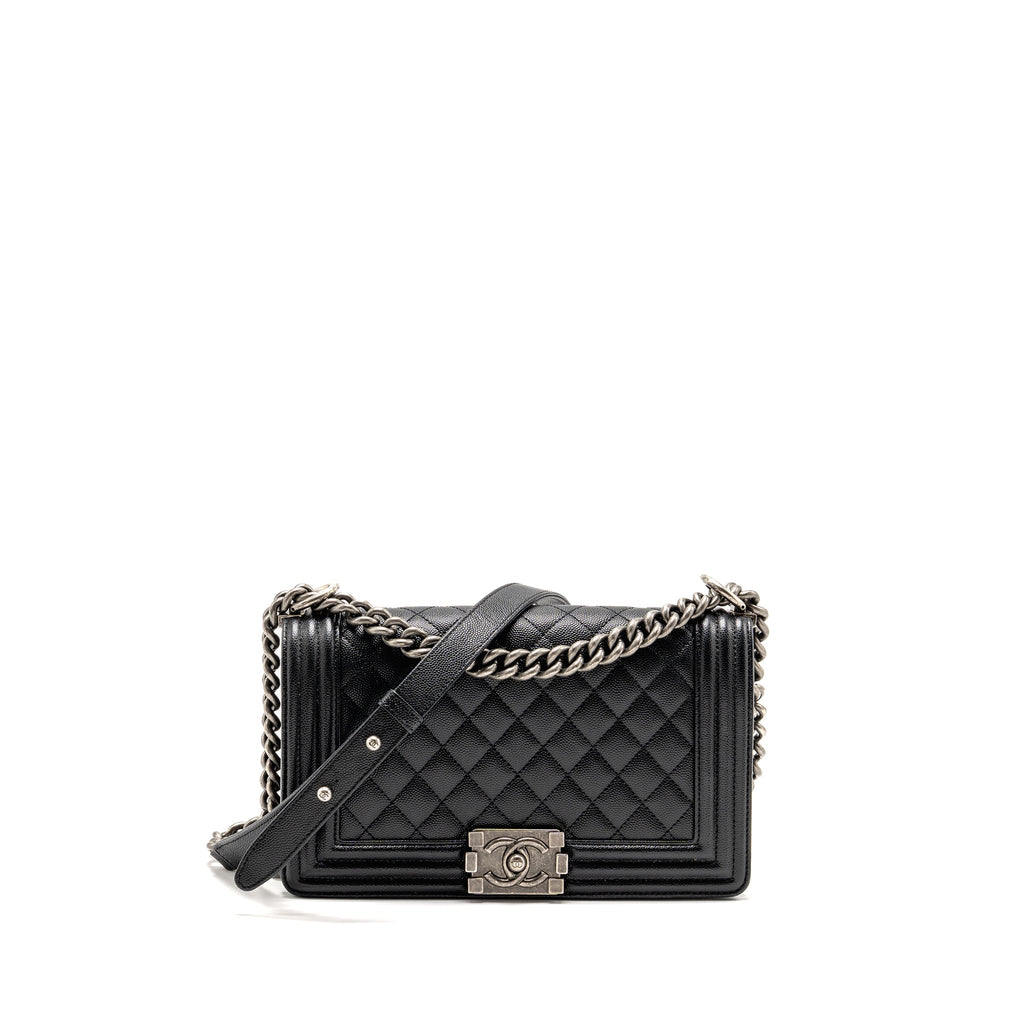 CHANEL MEDIUM BOY BAG CAVIAR BLACK SHW