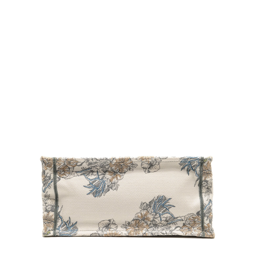 Dior Medium Book Tote Rêve D'Infini Embroidery Canvas Multicolour