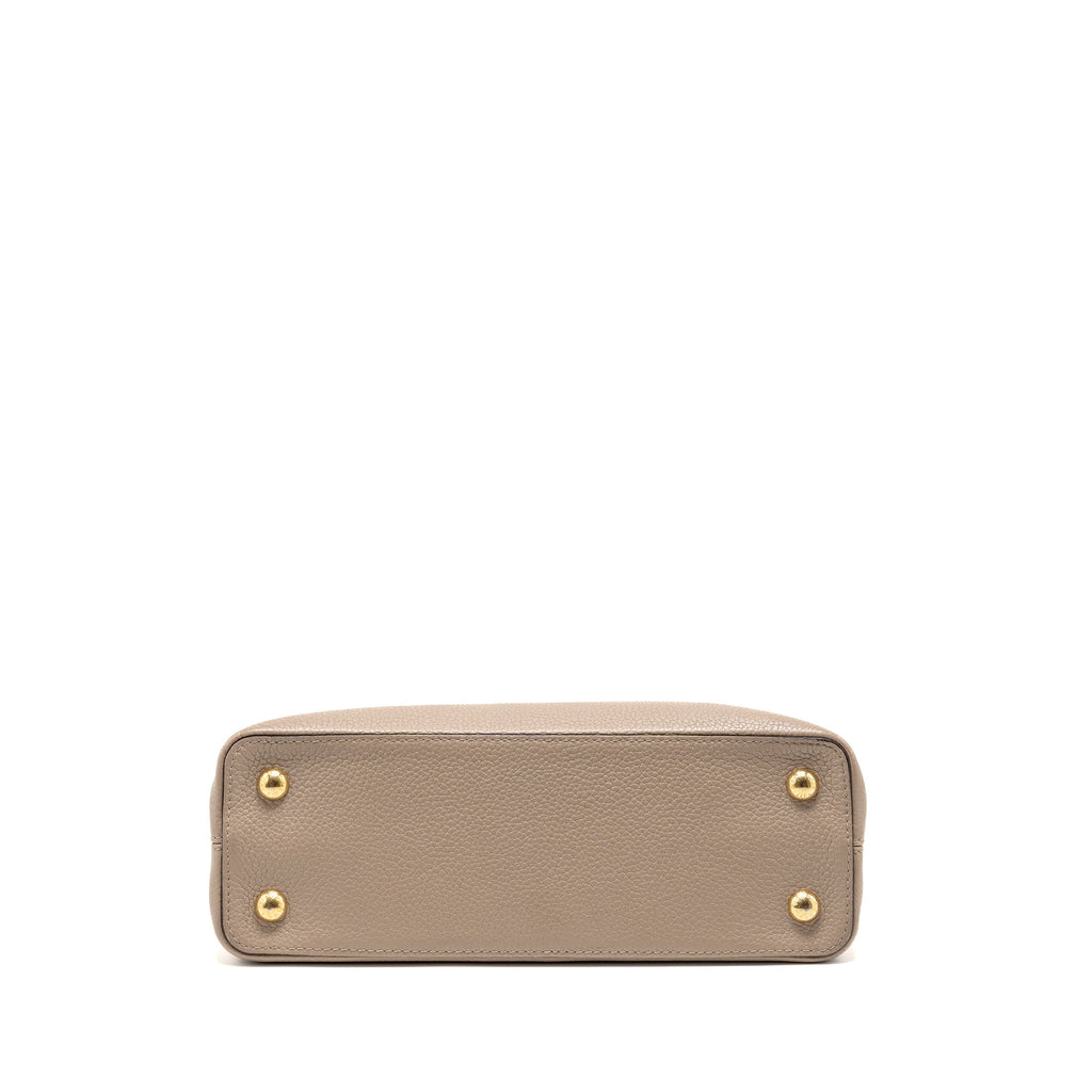 LOUIS VUITTON CAPUCINES MM TAURILLON LEATHER LIGHT GREY GHW