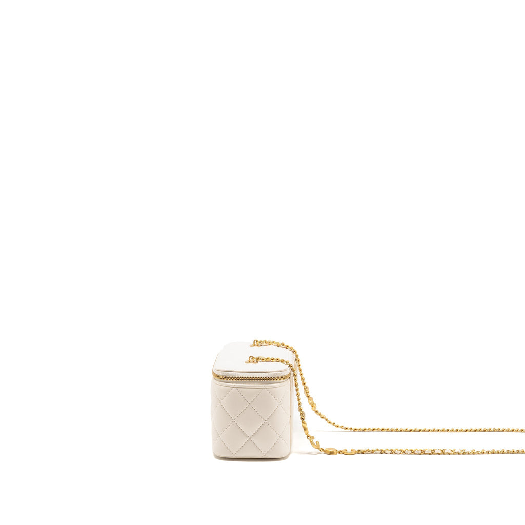 Chanel 22K Long Vanity with Coco Love Detailed Chain Lambskin White GHW（Microchip)