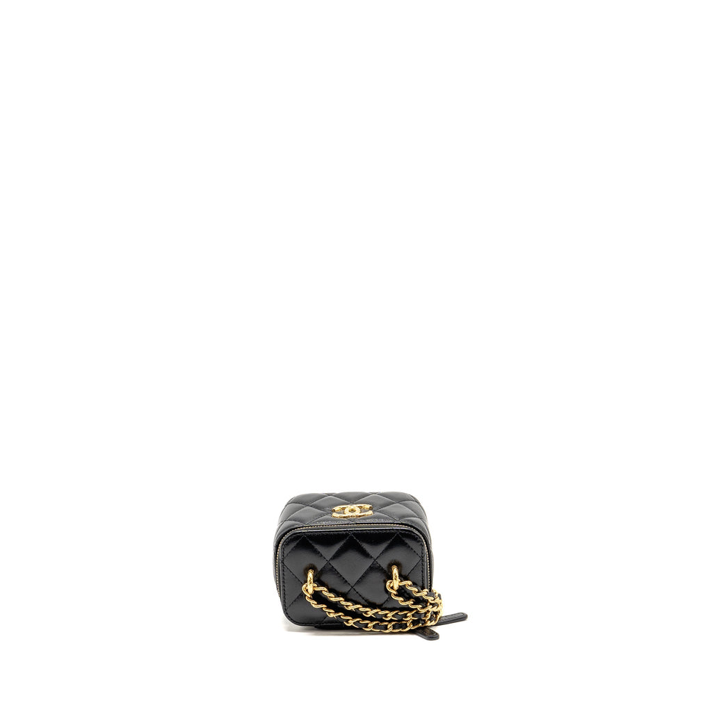 Chanel detail cc logo mini vanity case with chain lambskin black GHW (microchip)