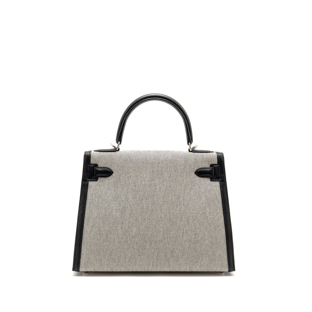HERMES KELLY 28 SELLIER TOILE H / SWIFT ECRU - BLACK / BLACK SHW