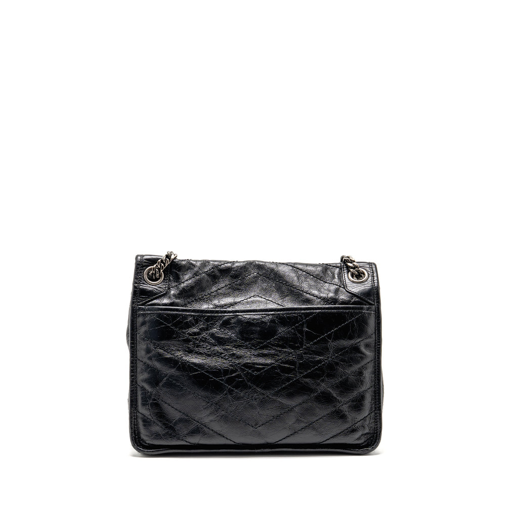 Saint Laurent medium Nikki bag calfskin black SHW