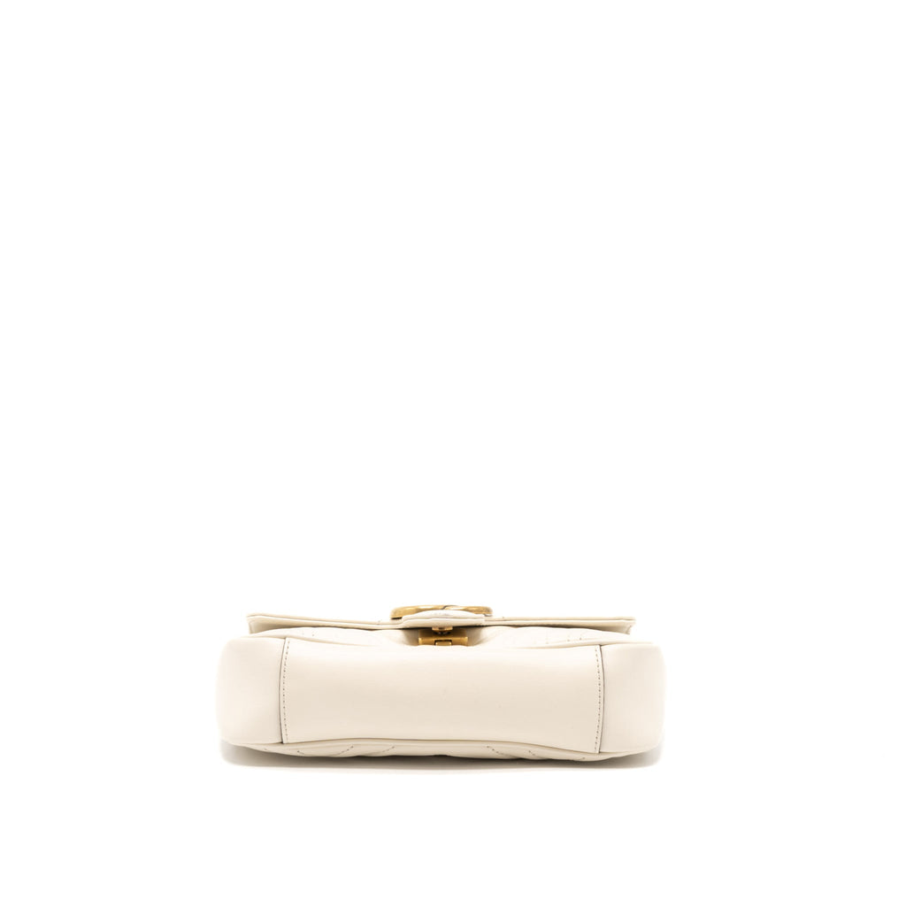 GUCCI GG MARMONT MINI BAG MATELASSÉ CALFSKIN WHITE BRUSHED GHW