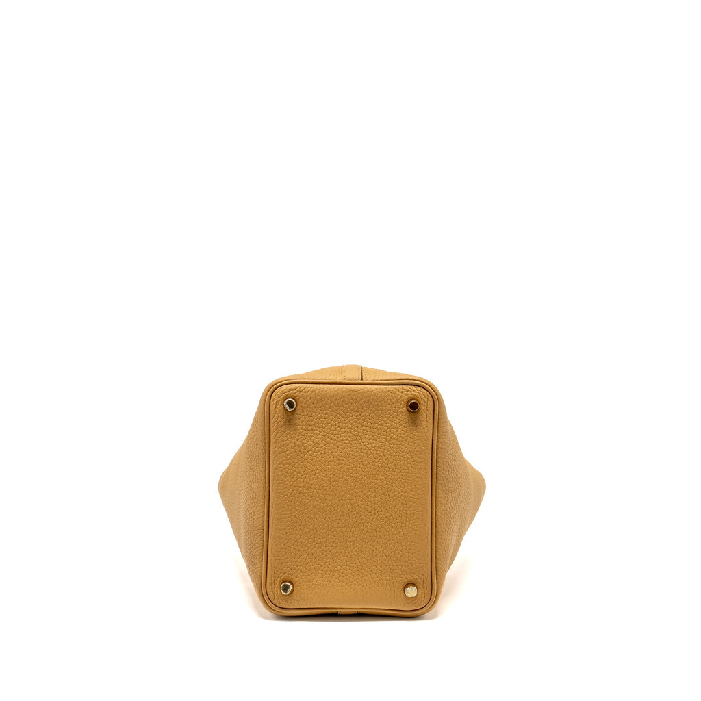 Hermes picotin 18 lock bag Clemence biscuit GHW