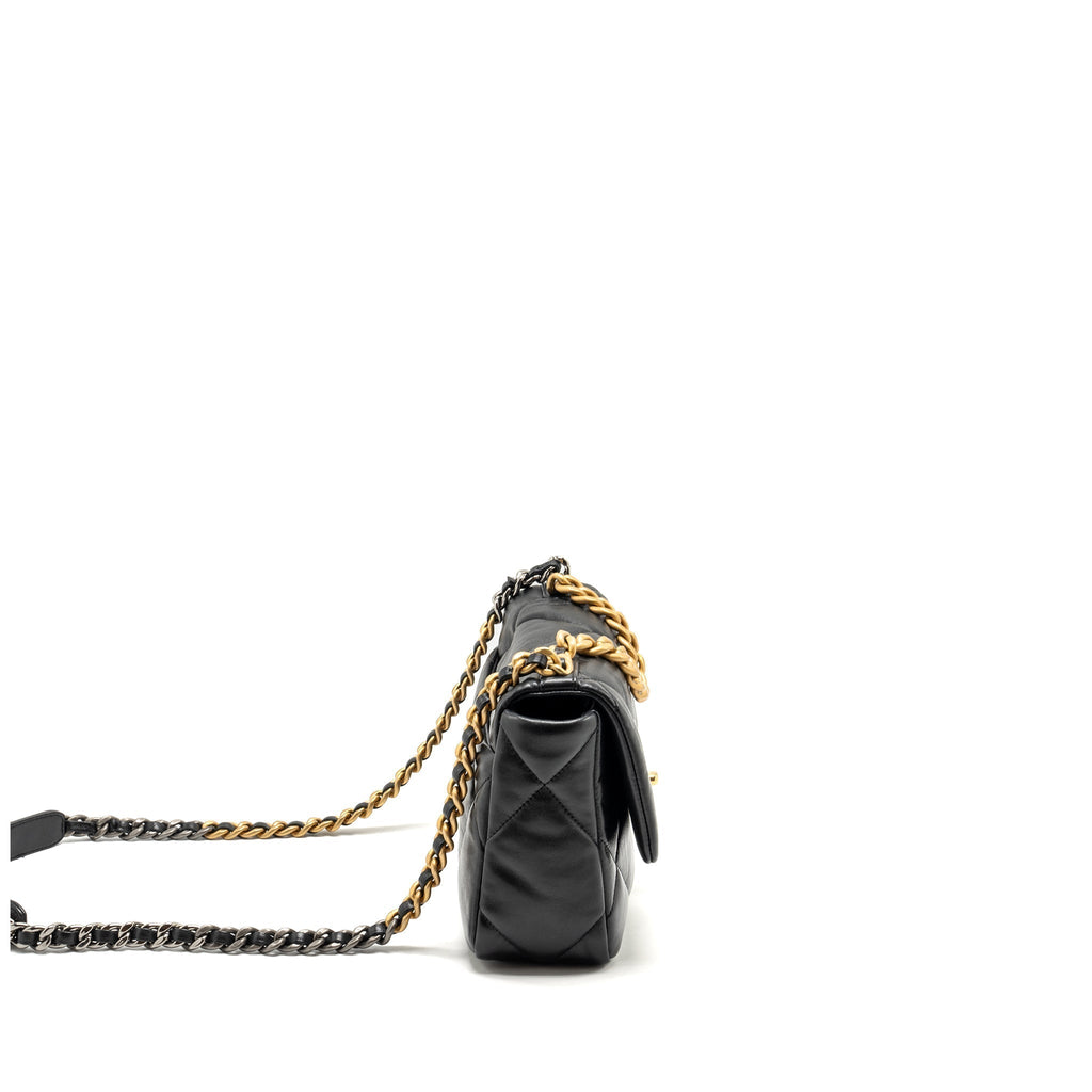 CHANEL SMALL 19 BAG LAMBSKIN BLACK MULTICOLOUR HARDWARE (MICROCHIP)