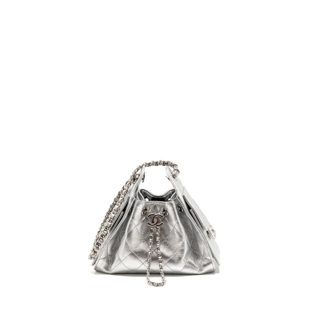 CHANEL MINI 25 BAG METALLIC GRAINED CALFSKIN SILVER SHW (MICROCHIP)