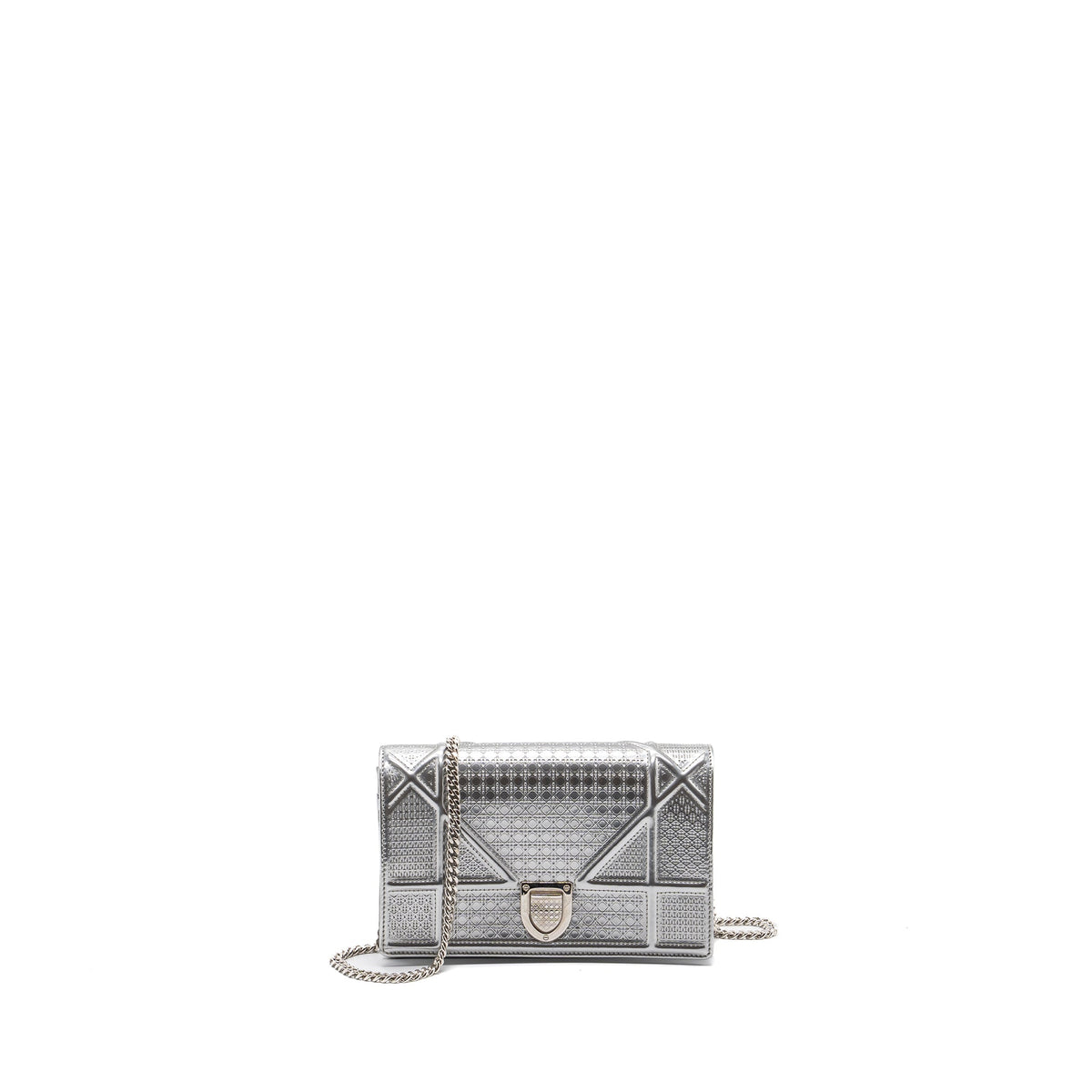 DIOR DIORAMA WALLET ON CHAIN PATENT METALLIC SILVER SHW