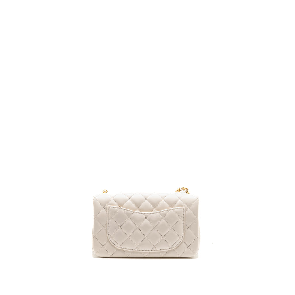 Chanel 26c Pearl Crush mini rectangular flap bag lambskin white GHW (microchip)