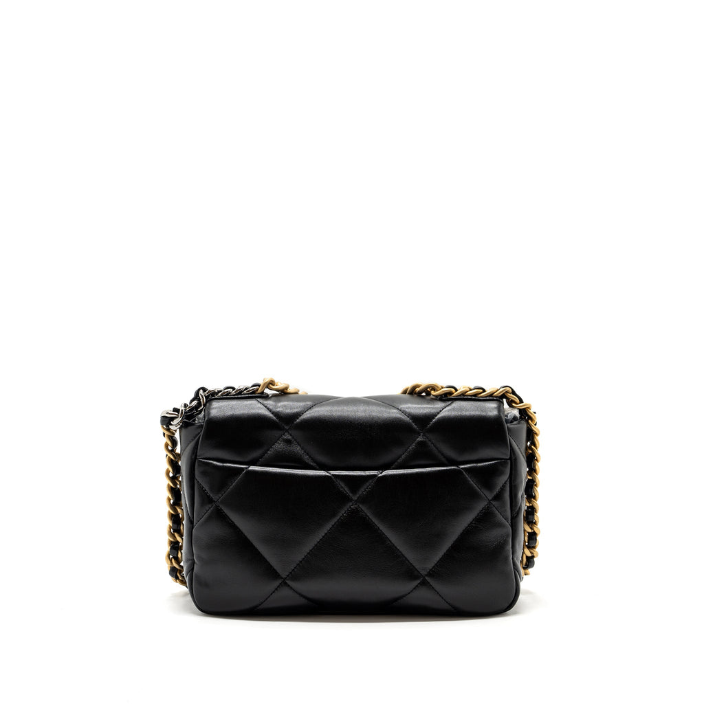 CHANEL SMALL 19 BAG LAMBSKIN BLACK MULTICOLOUR HARDWARE  (MICROCHIP)
