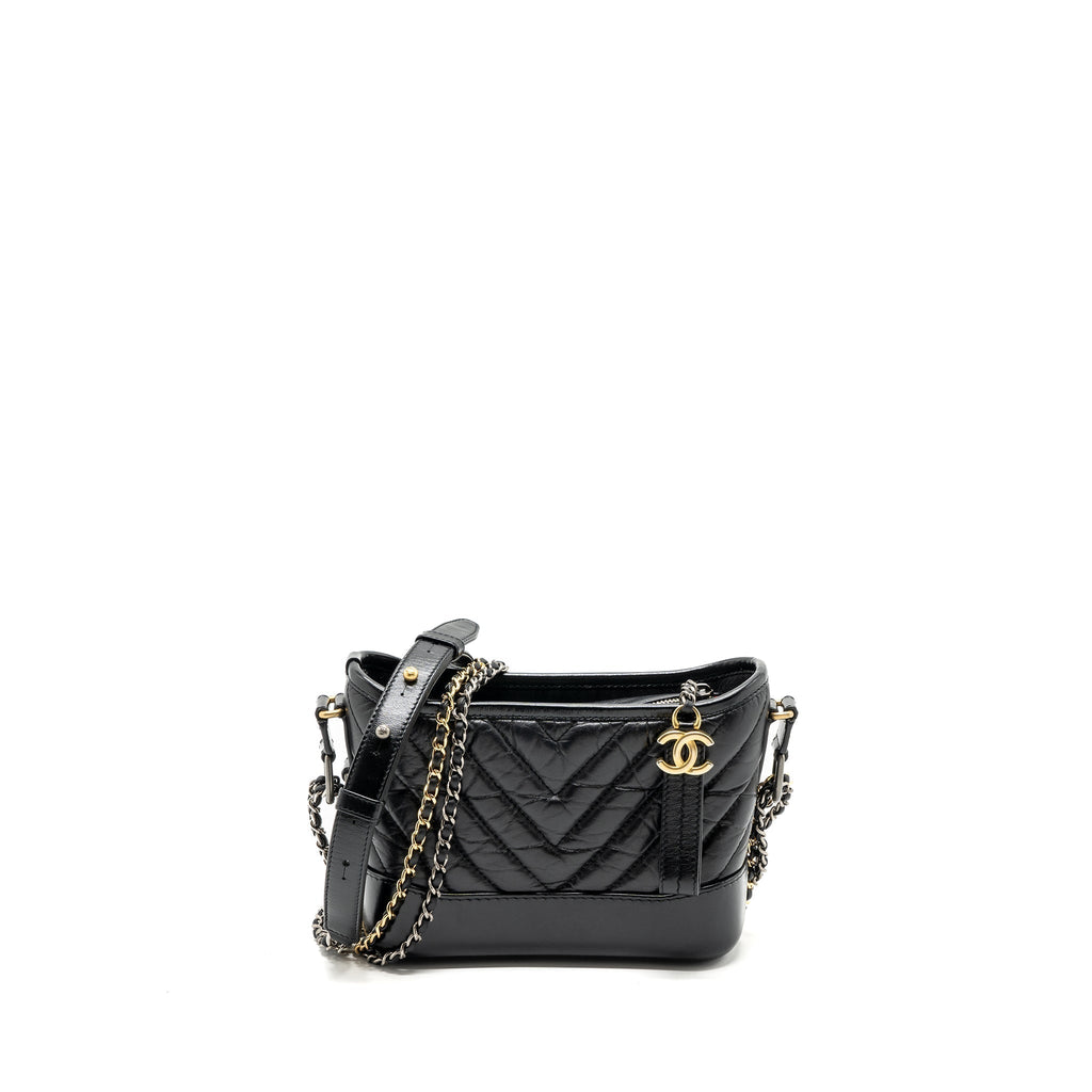 CHANEL SMALL GABRIELLE HOBO BAG CHEVRON AGED CALFSKIN BLACK MULTICOLOUR HARDWARE