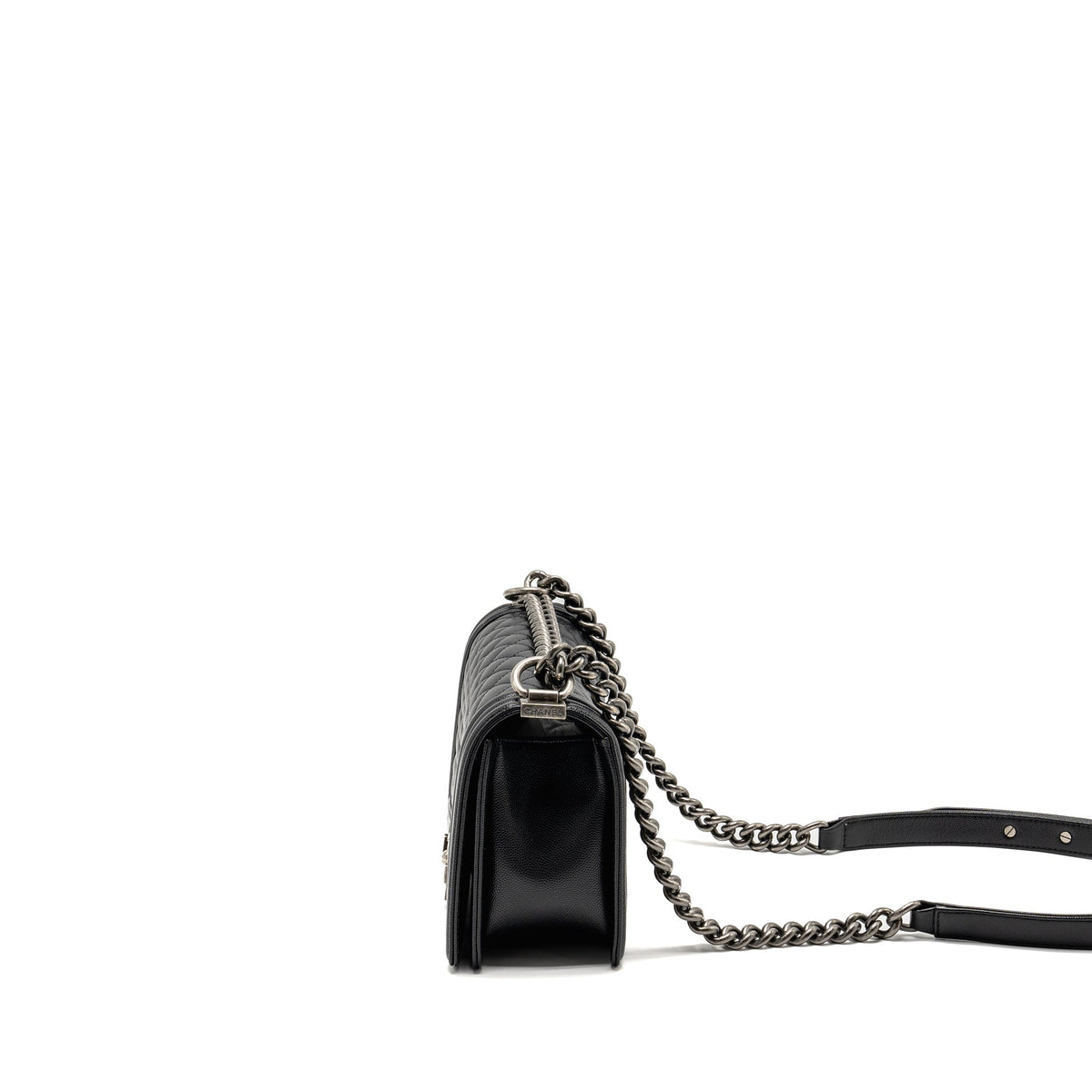 CHANEL MEDIUM BOY BAG CAVIAR BLACK SHW (MICROCHIP)