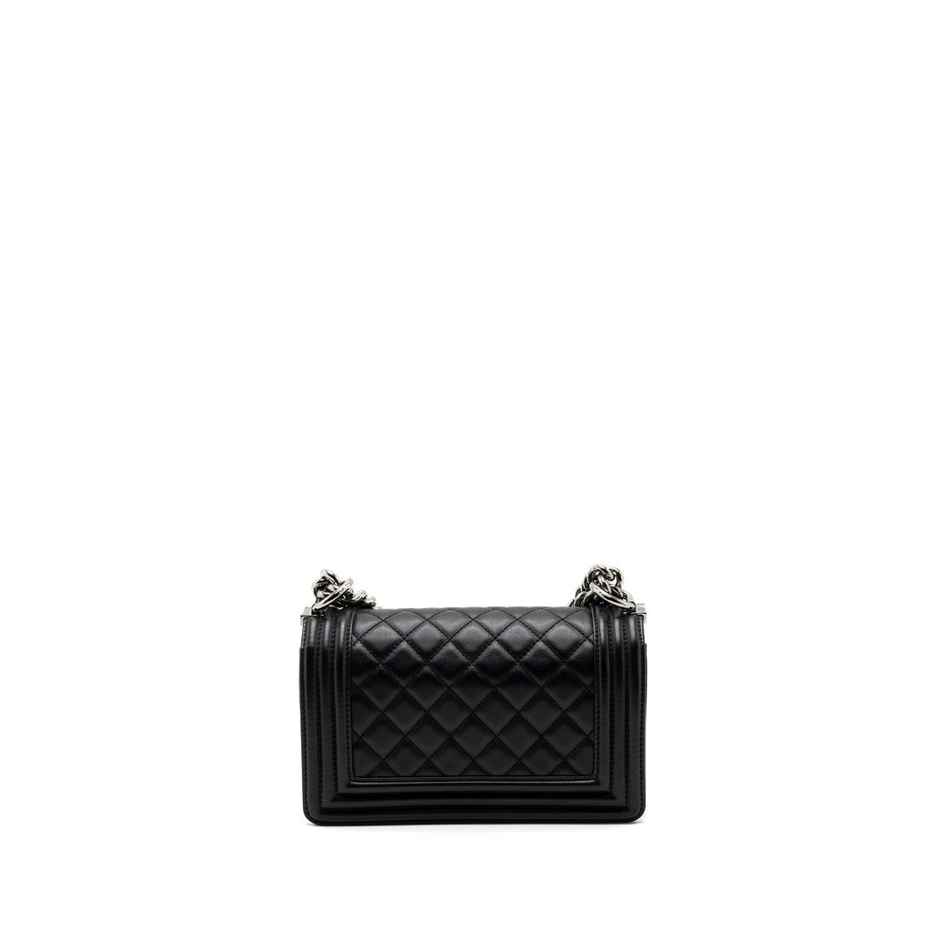 CHANEL SMALL BOY BAG CALFSKIN BLACK SHW (MICROCHIP)