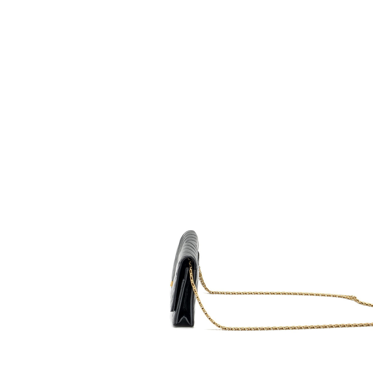 CHANEL CHEVRON 2.55 REISSUE WALLET ON CHAIN AGED CALFSKIN BLACK GHW (MICROCHIP)