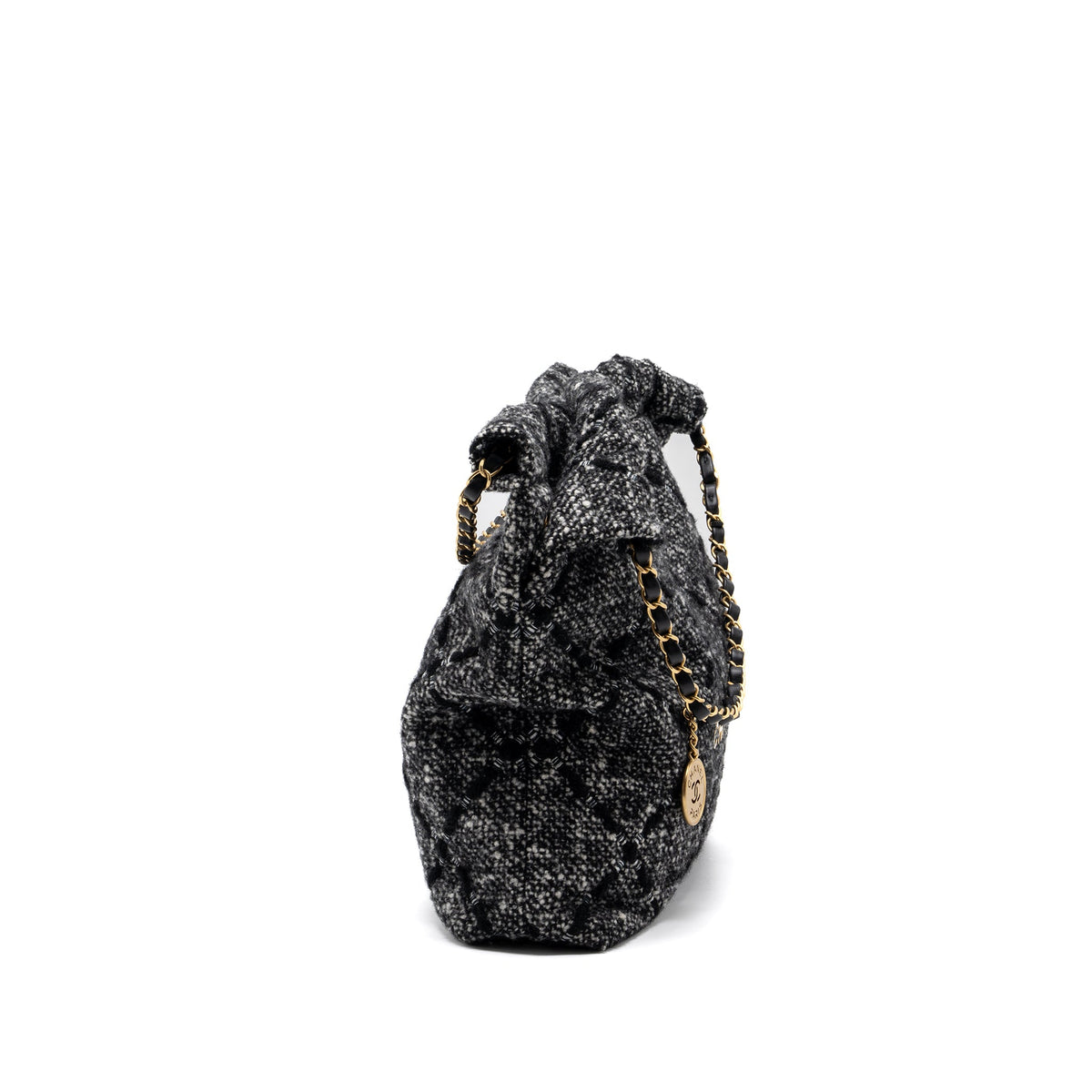 CHANEL MEDIUM 22 BAG TWEED BLACK / GREY GHW (MICROCHIP)