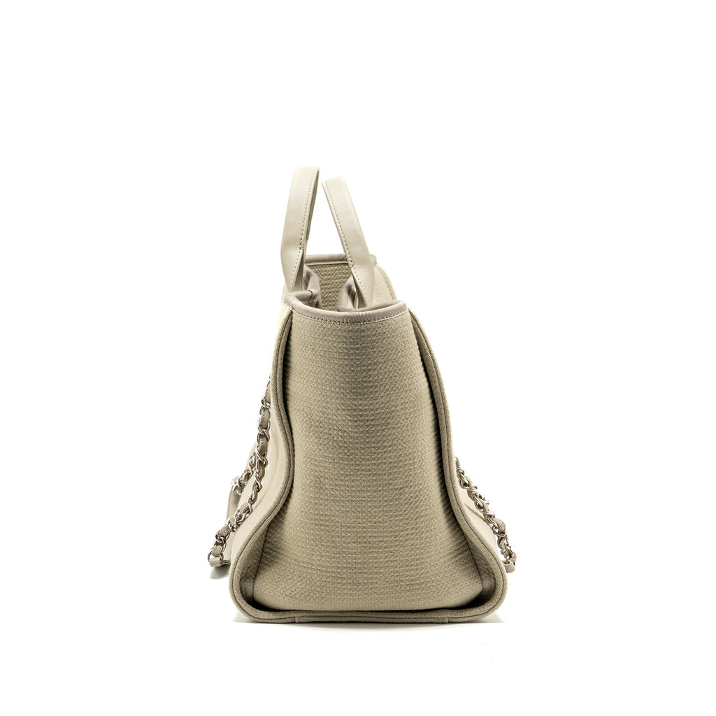 CHANEL DEAUVILLE TOTE BAG CANVAS BEIGE SHW (MICROCHIP)