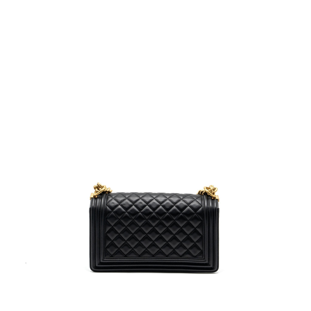 CHANEL MEDIUM BOY BAG SMOOTH CALFSKIN BLACK GHW