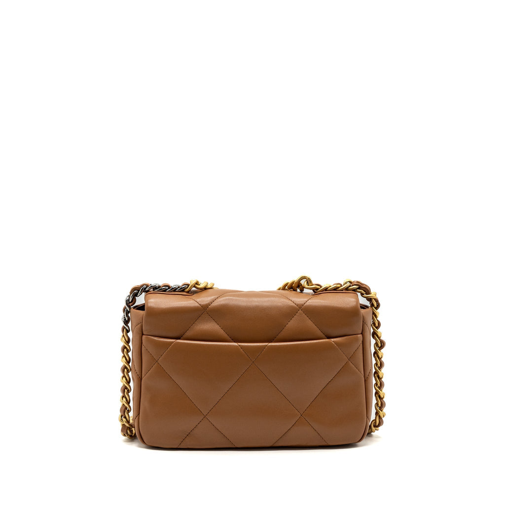 CHANEL SMALL 19 BAG LAMBSKIN CARAMEL MULTICOLOUR HARDWARE (MICROCHIP)