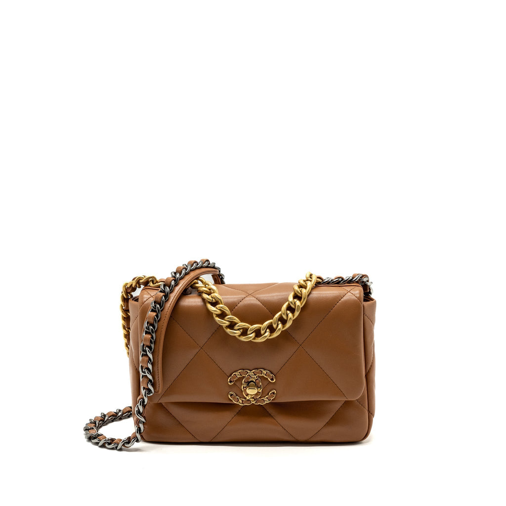 CHANEL SMALL 19 BAG LAMBSKIN CARAMEL MULTICOLOUR HARDWARE (MICROCHIP)