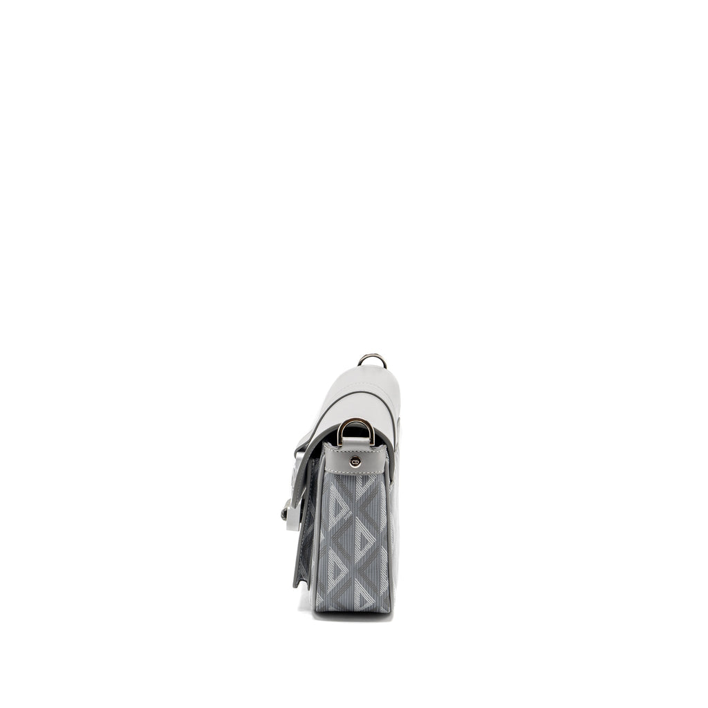 DIOR HIT THE ROAD BAG WITH STRAP DIOR CD DIAMOND CANVAS GREY MULTICOLOUR HARDWARE