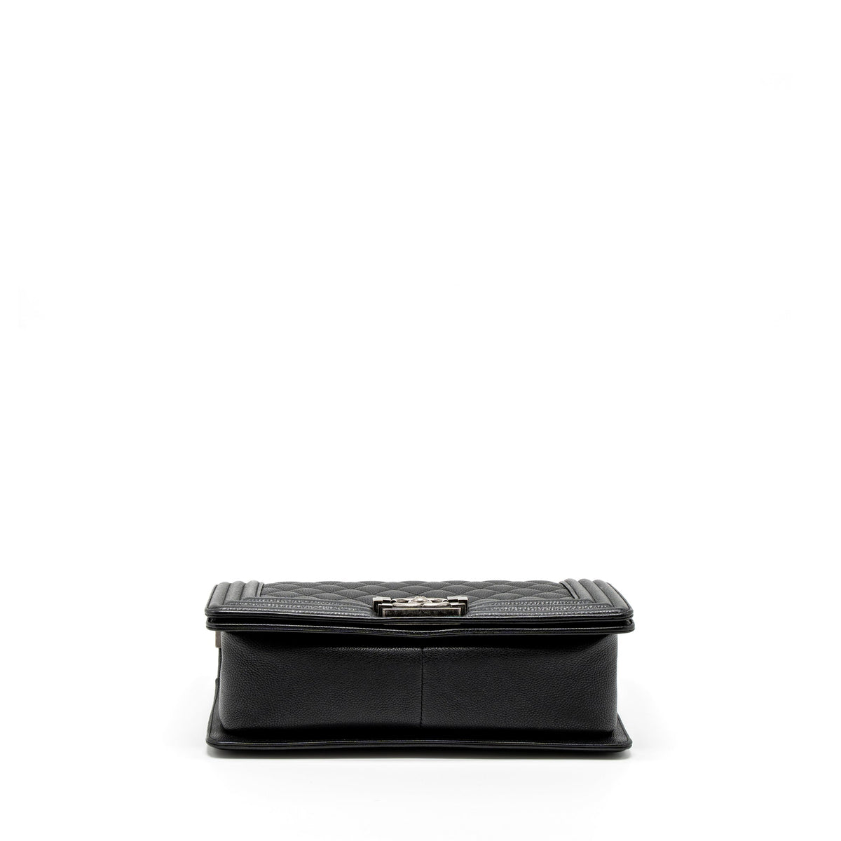 CHANEL MEDIUM BOY BAG GRAINED CALFSKIN BLACK RUTHENIUM HARDWARE