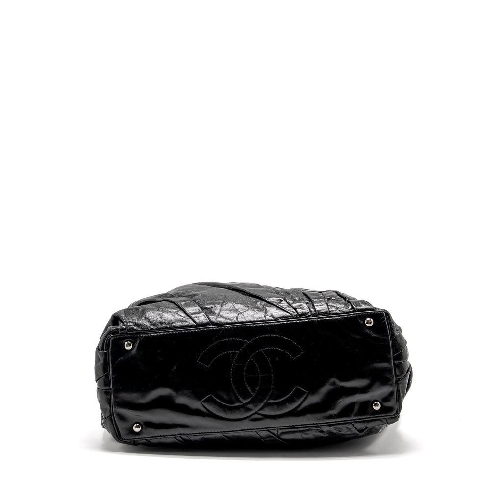 CHANEL TWISTED TOTE BAG CALFSKIN BLACK SHW