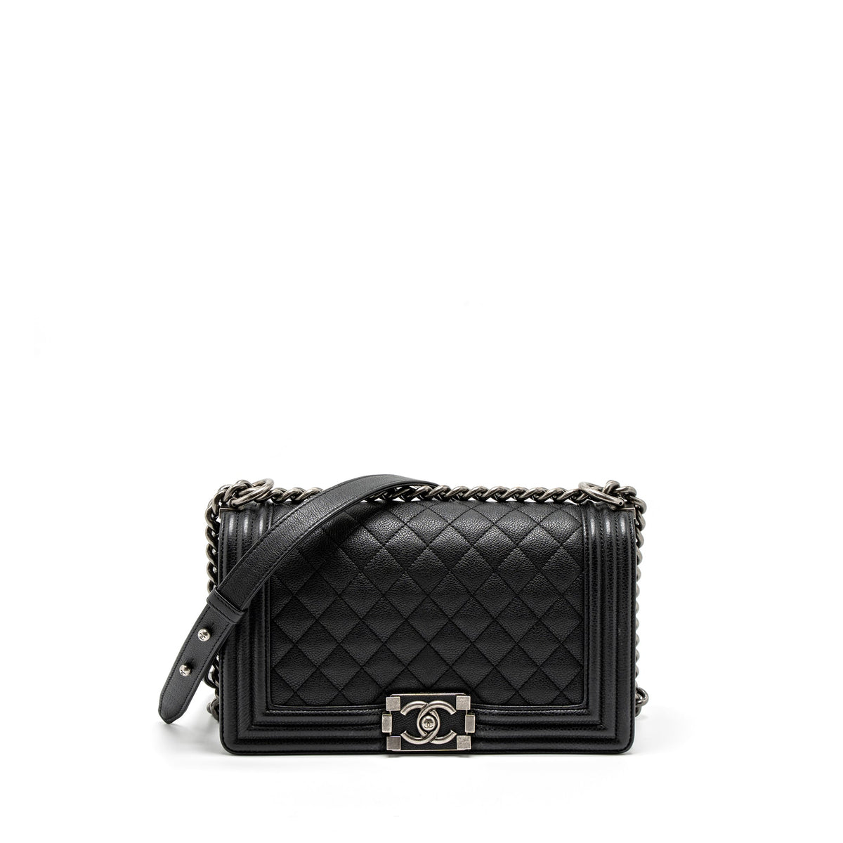 CHANEL MEDIUM BOY BAG GRAINED CALFSKIN BLACK RUTHENIUM HARDWARE