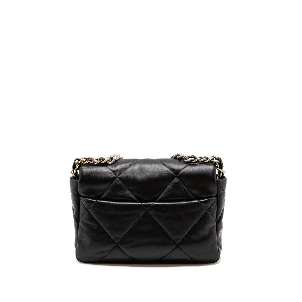 CHANEL SMALL 19 BAG LAMBSKIN BLACK MULTICOLOUR HARDWARE (MICROCHIP)