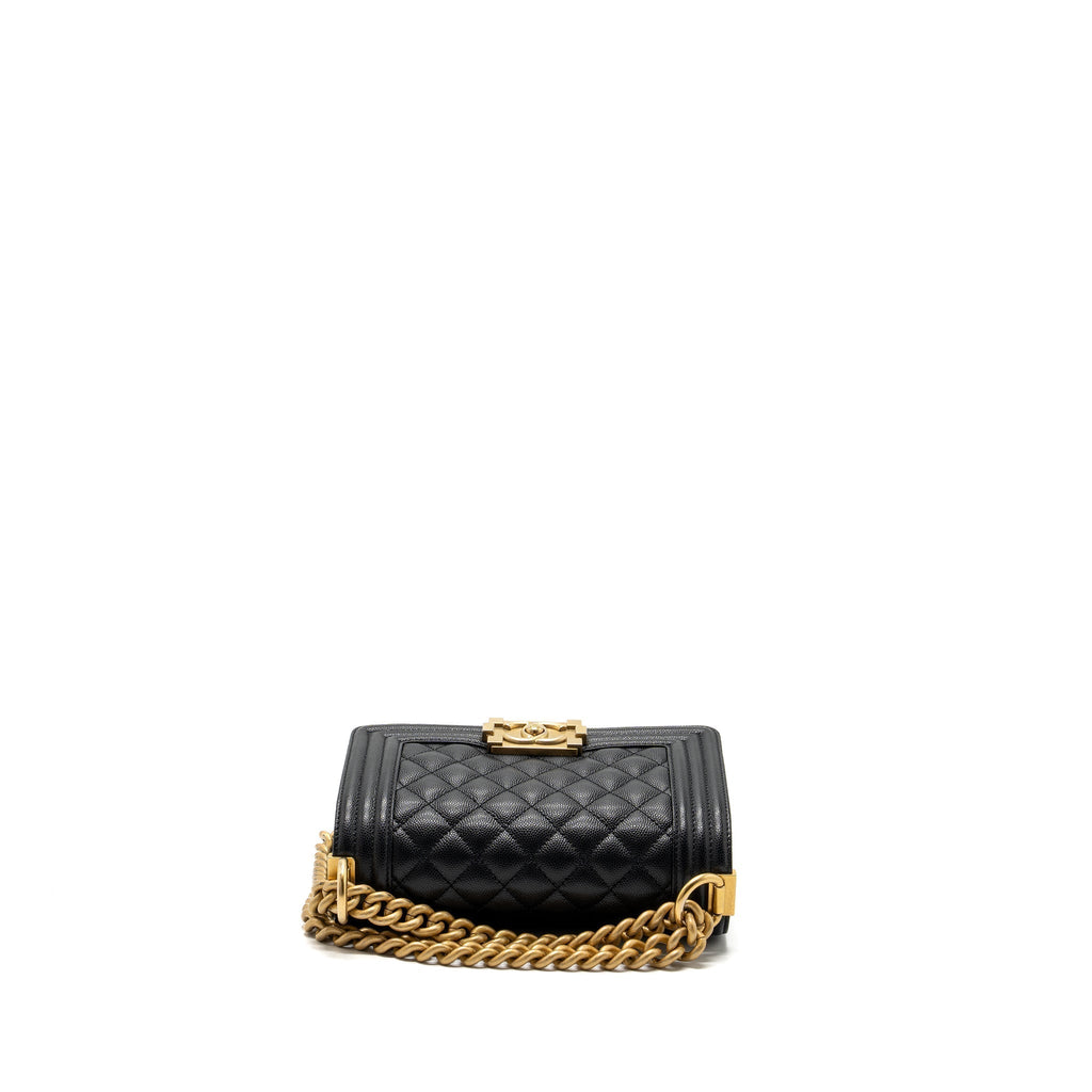 CHANEL SMALL BOY BAG CAVIAR BLACK GHW (MICROCHIP)