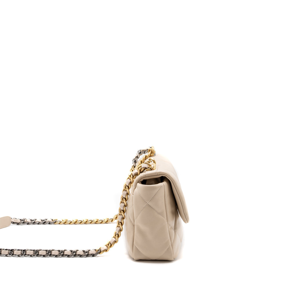 CHANEL SMALL 19 BAG GOATSKIN LIGHT BEIGE MULTICOLOUR HARDWARE