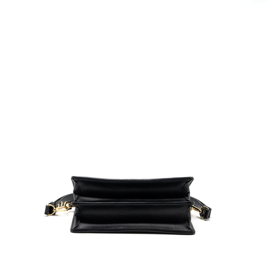 LOUIS VUITTON DAUPHINE MM EPI BLACK GHW (NEW VERSION)