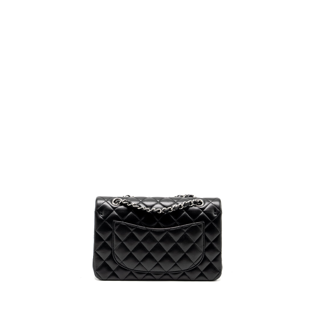 CHANEL SMALL CLASSIC DOUBLE FLAP BAG LAMBSKIN BLACK SHW (MICROCHIP)