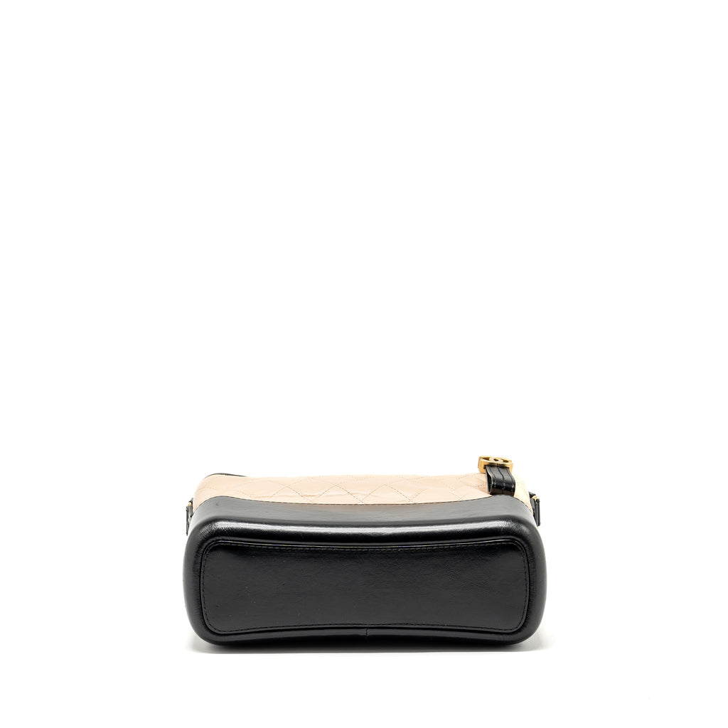 CHANEL GABRIELLE HOBO BAG CALFSKIN BEIGE MULTICOLOUR HARDWARE