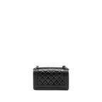CHANEL MEDIUM BOY BAG CALFSKIN BLACK RUTHENIUM HARDWARE