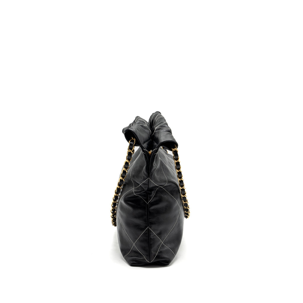 CHANEL SMALL 22 BAG CALFSKIN WITH WHITE STITCHING BLACK GHW (MICROCHIP)