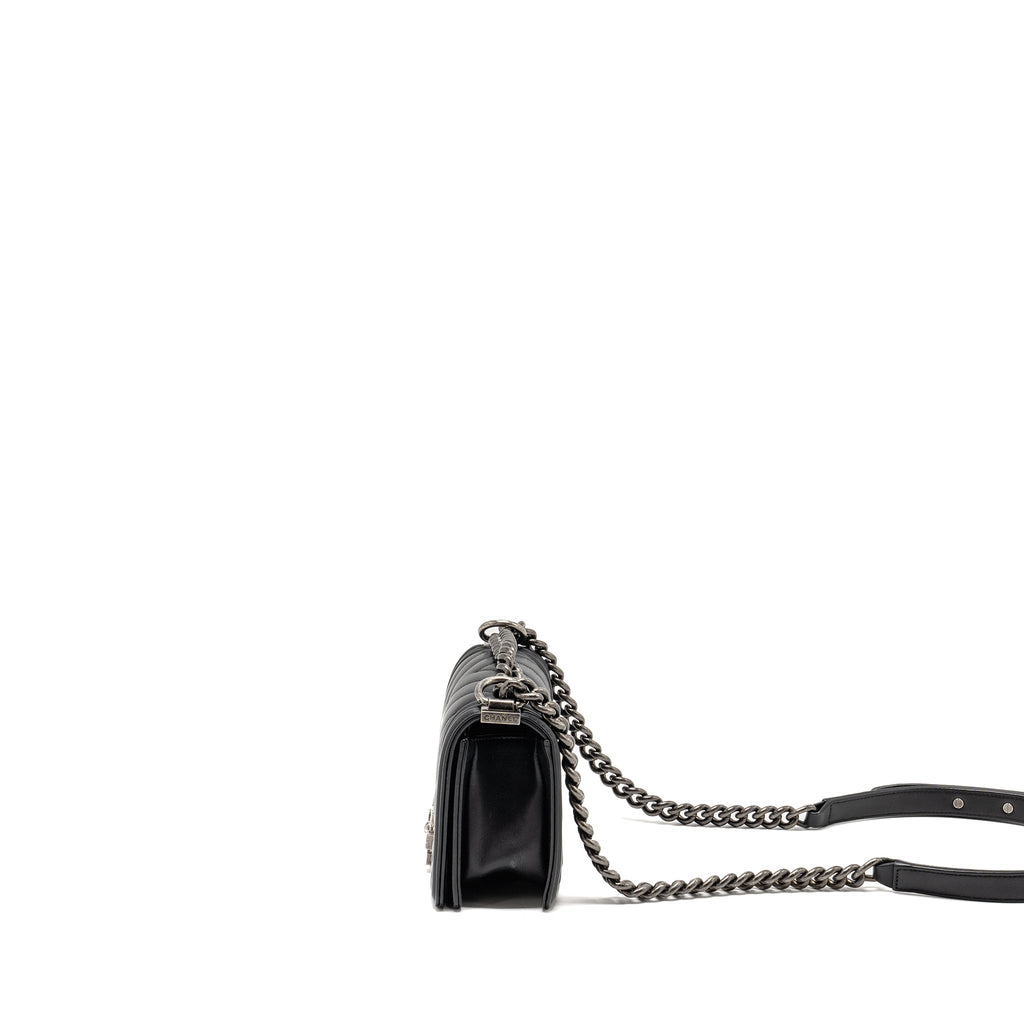 CHANEL SMALL BOY BAG LAMBSKIN BLACK RUTHENIUM SHW