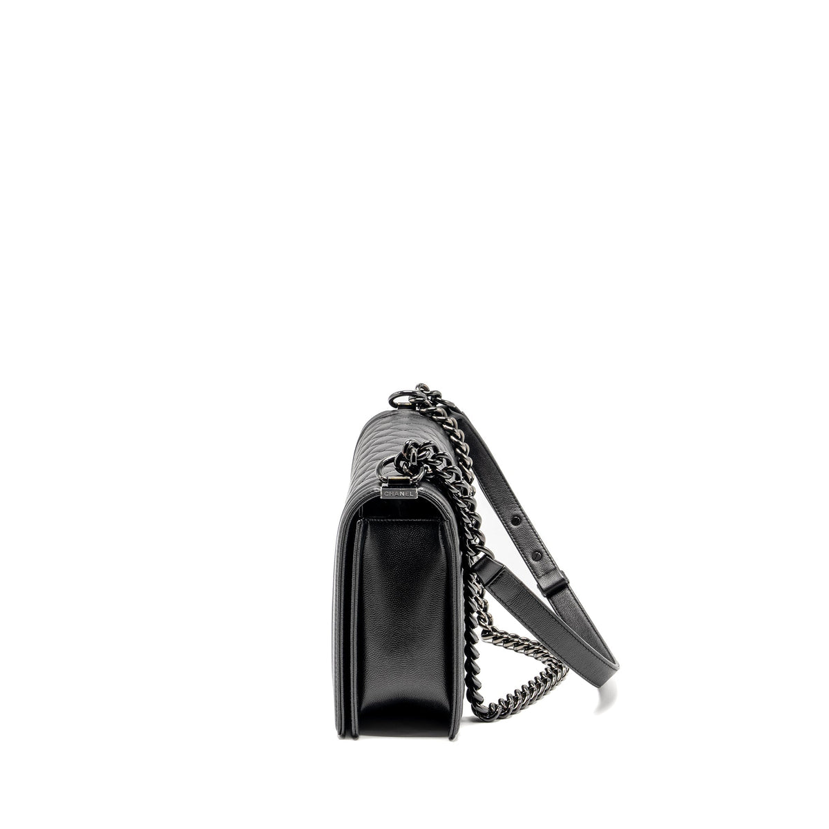 CHANEL NEW MEDIUM BOY BAG CAVIAR SO BLACK