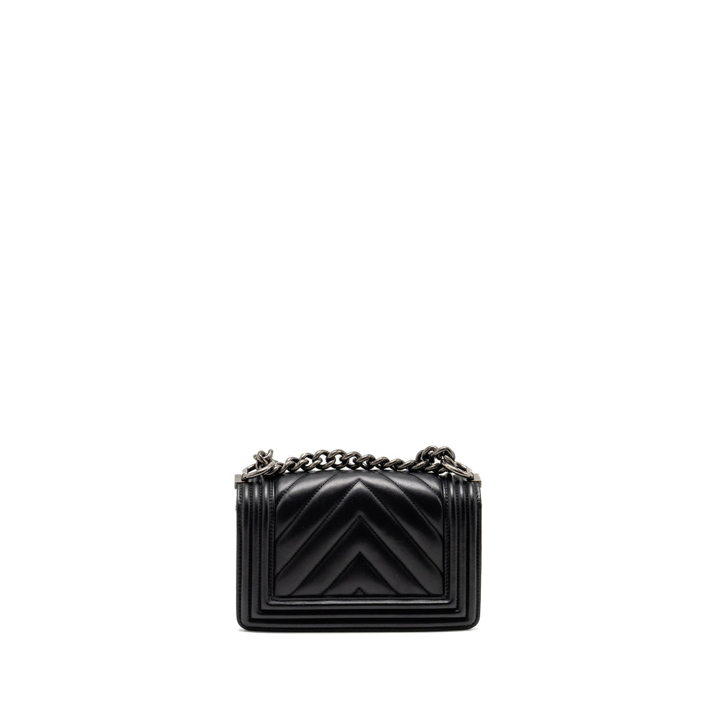 CHANEL SMALL BOY BAG LAMBSKIN BLACK RUTHENIUM SHW